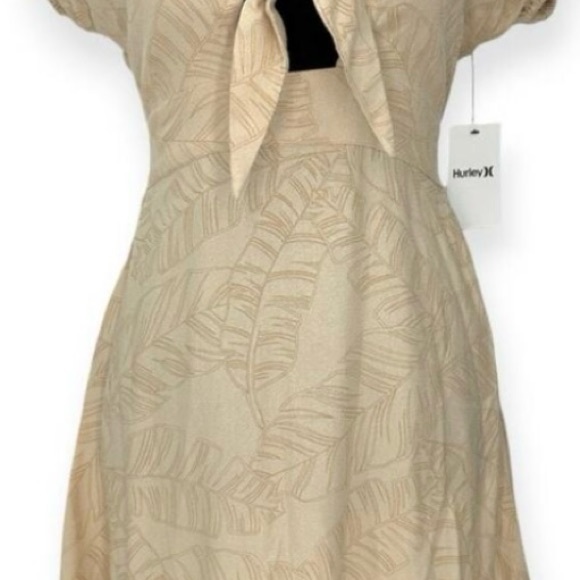 Hurley Dresses & Skirts - Hurley Beige Leaf Print Dress